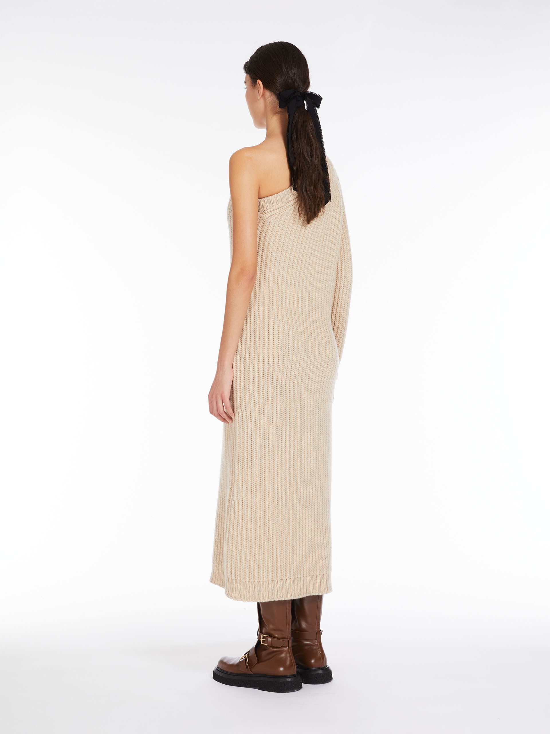 ワンピース MAX MARA Woman Dress Beige 2411221233600 005 29342502_58318483_600.jpg