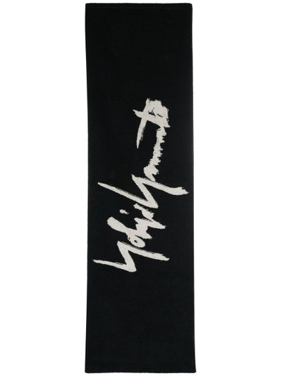 Yohji Yamamoto intarsia-logo towel outlook