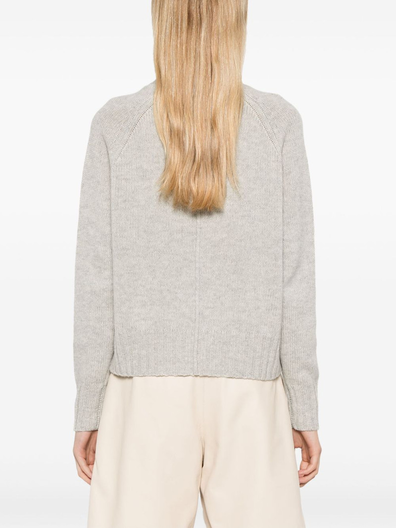V-neck cardigan 4