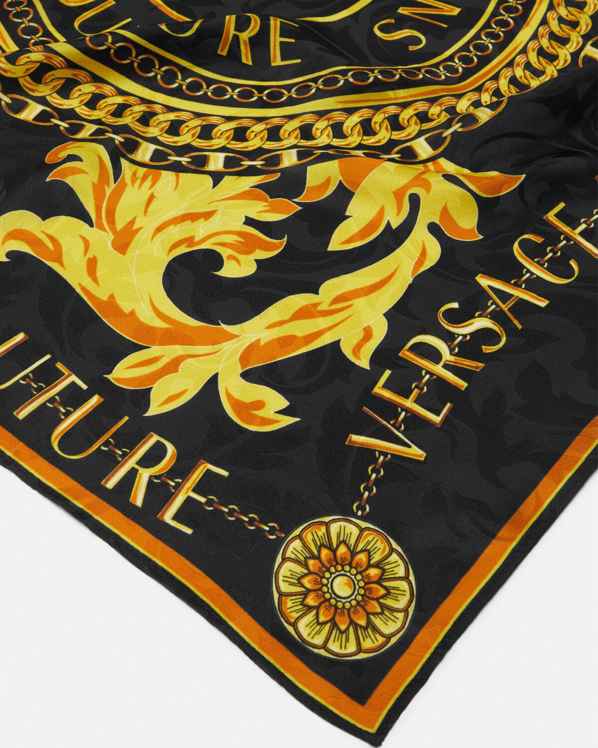 V-Emblem Chain Silk Foulard - 2