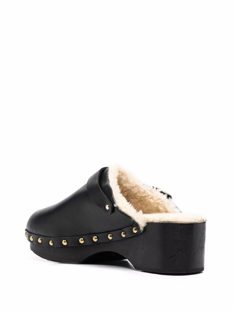 closed leather clogs 3