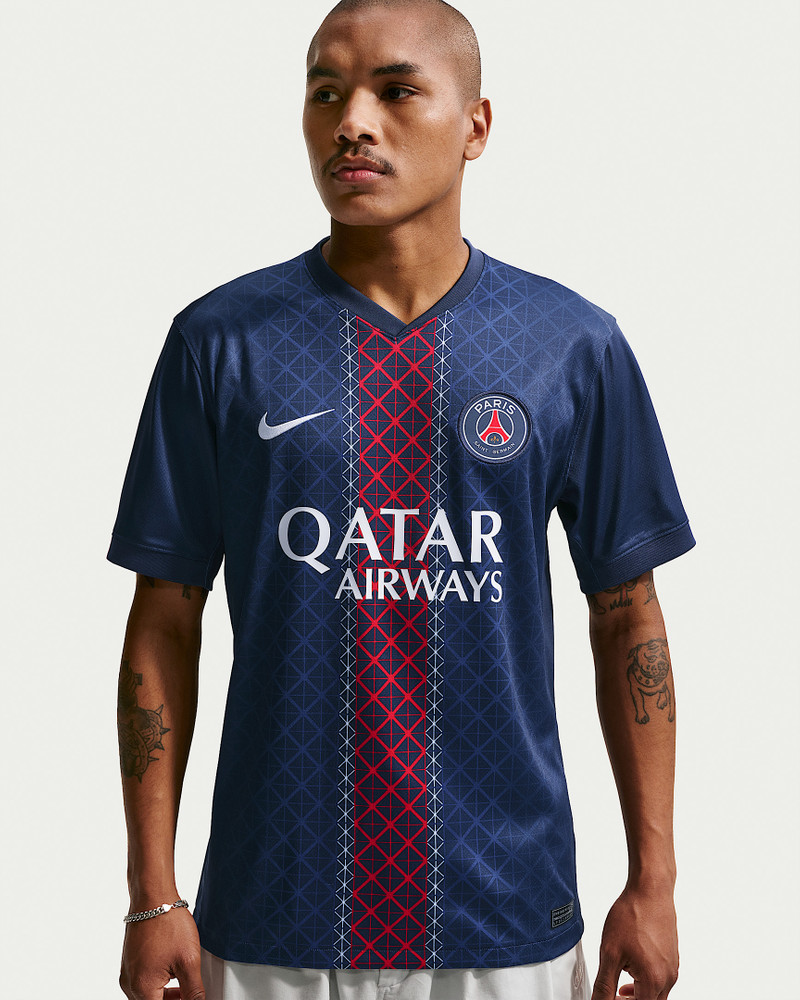 Paris Saint-Germain 2025/26 Stadium Home Men's Nike Dri-FIT Soccer Replica Jersey 1
