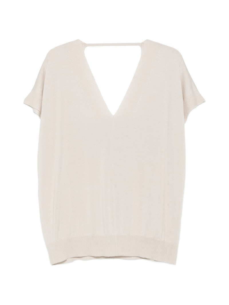 V-neck T-shirt 1