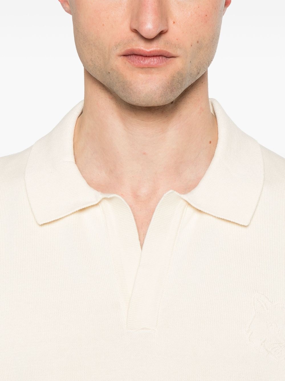 Bold Fox Head-embroidered T-shirt - 4
