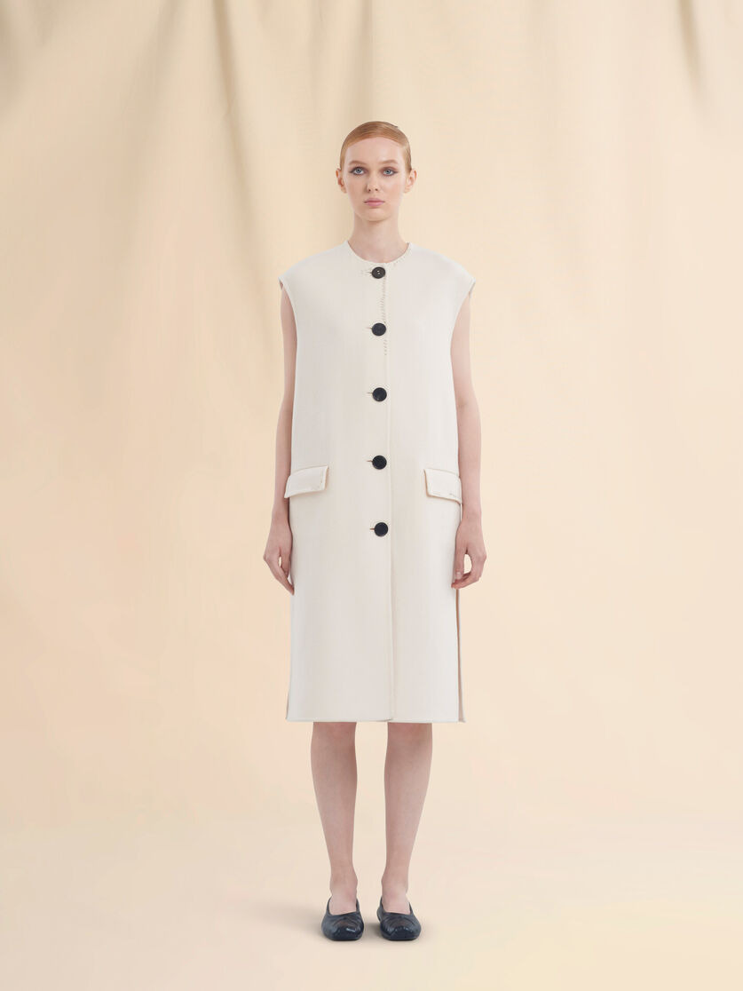 WHITE FELT SLEEVELESS JACKET - 2