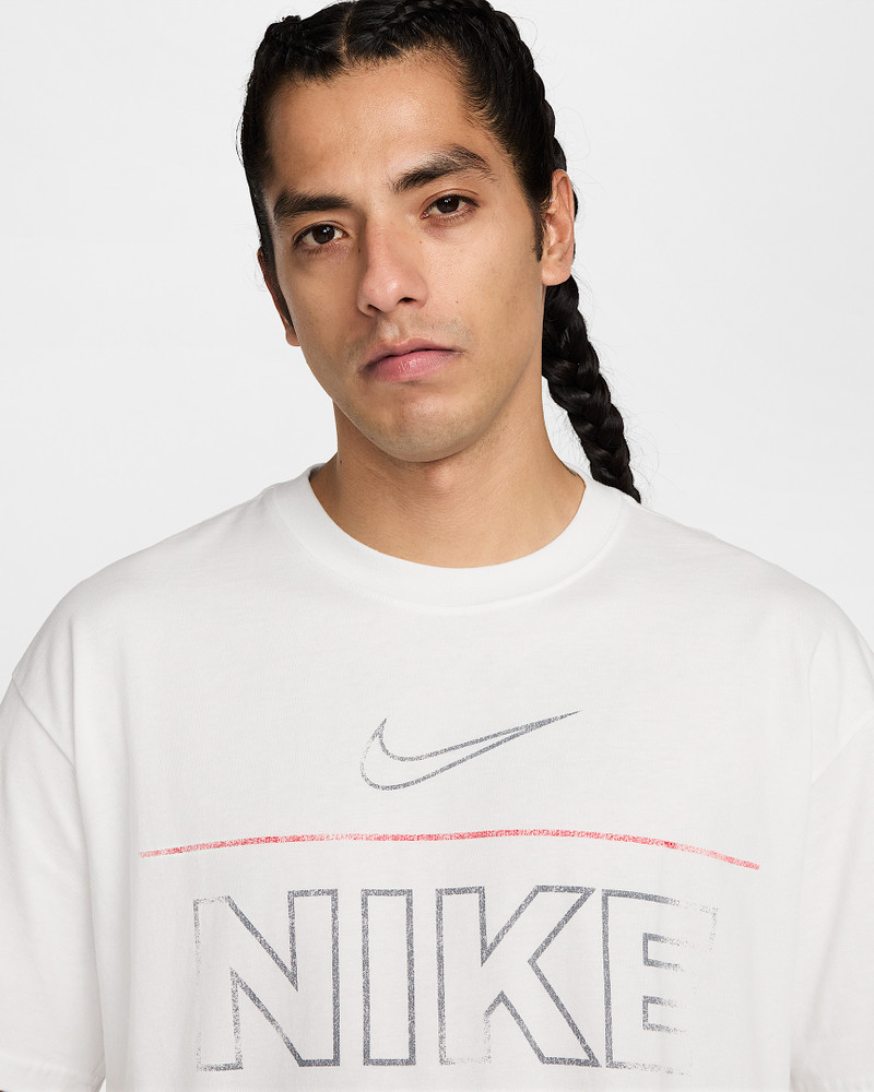 Nike Sportswear Men's T-Shirt 3