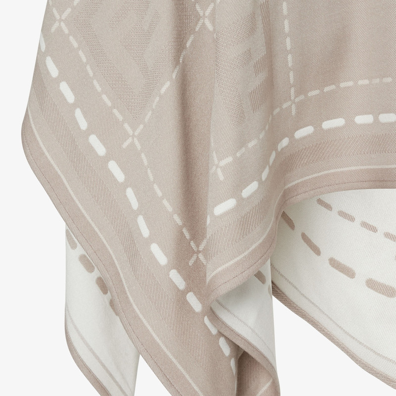 Poncho Ivory and dove gray wool poncho 3