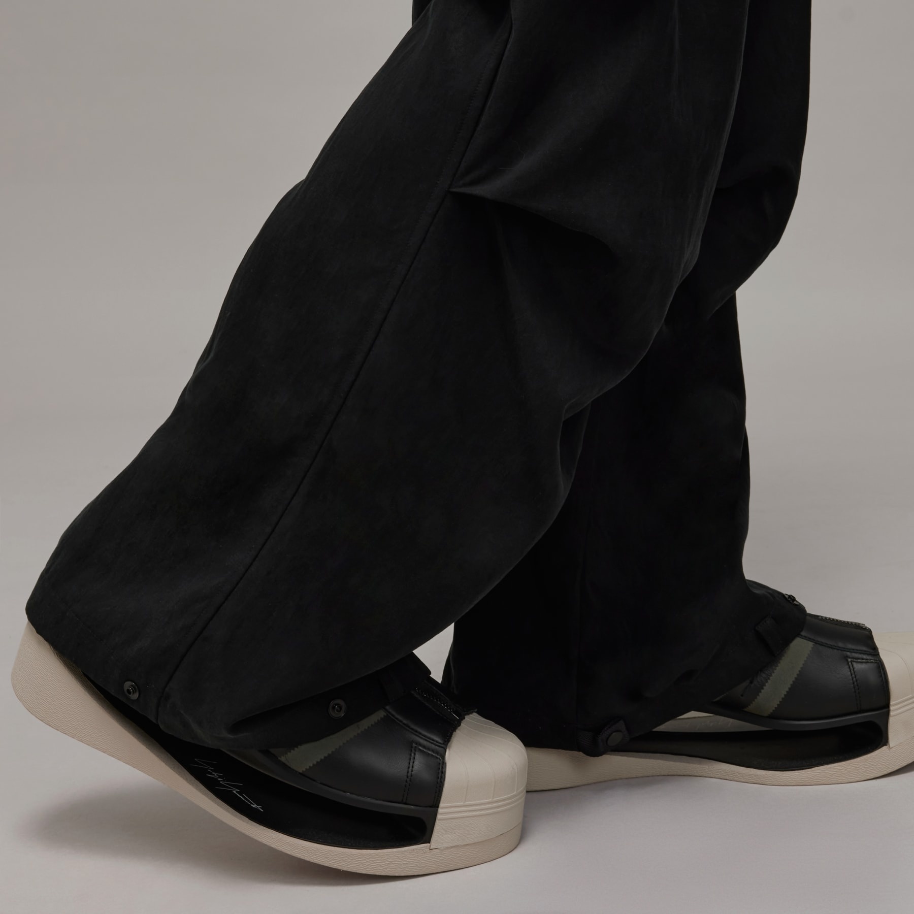 Y-3 Washed Twill Cargo Pants - 7