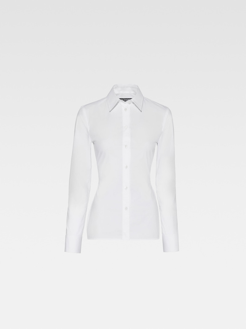 La chemise de costume - 1