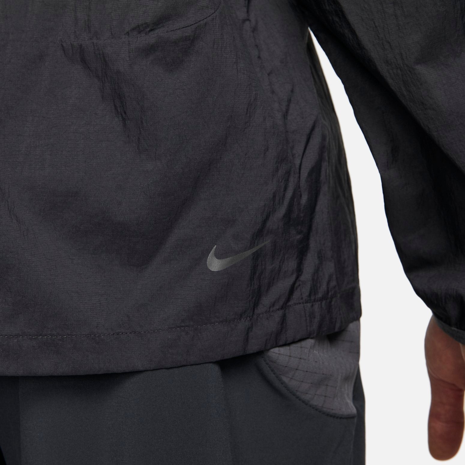 Nike Trail Aireez Lightweight Running Jacket 'Black' DX6883-010 - 4
