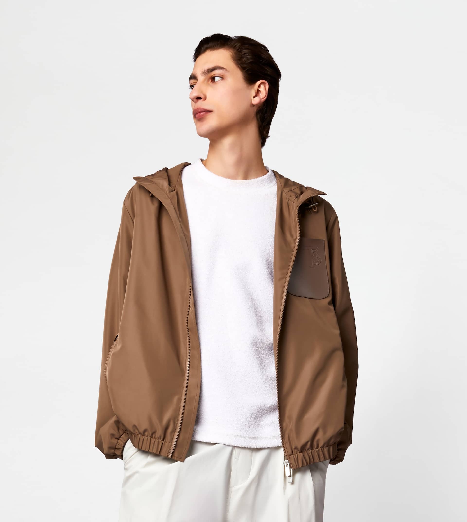 WINDBREAKER - BROWN - 3