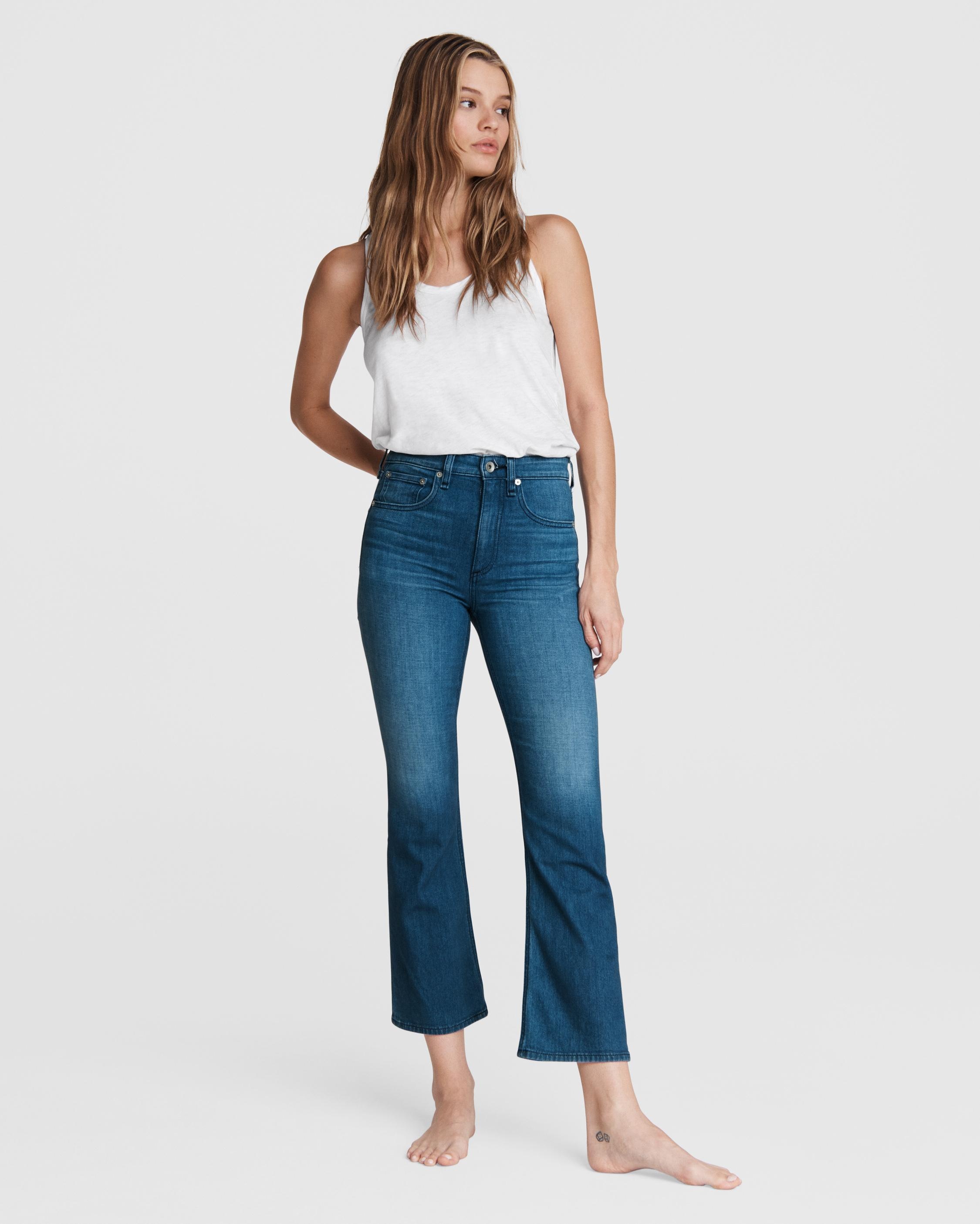 Nina Ankle Flare - Poppy
High-Rise Comfort Stretch Jean - 3