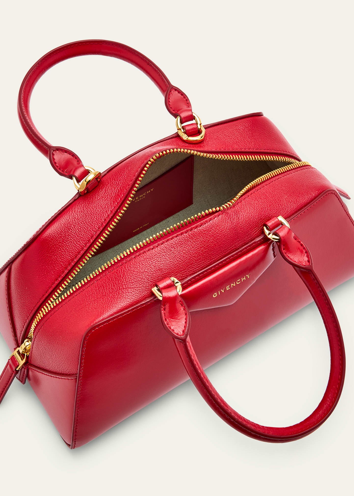 Antigona Small Top-Handle Bag in Leather - 4