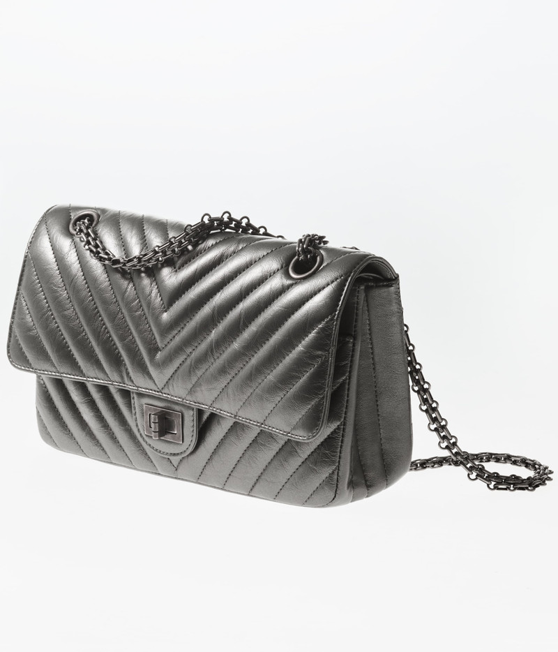 CHANEL 2.55 Handbag outlook
