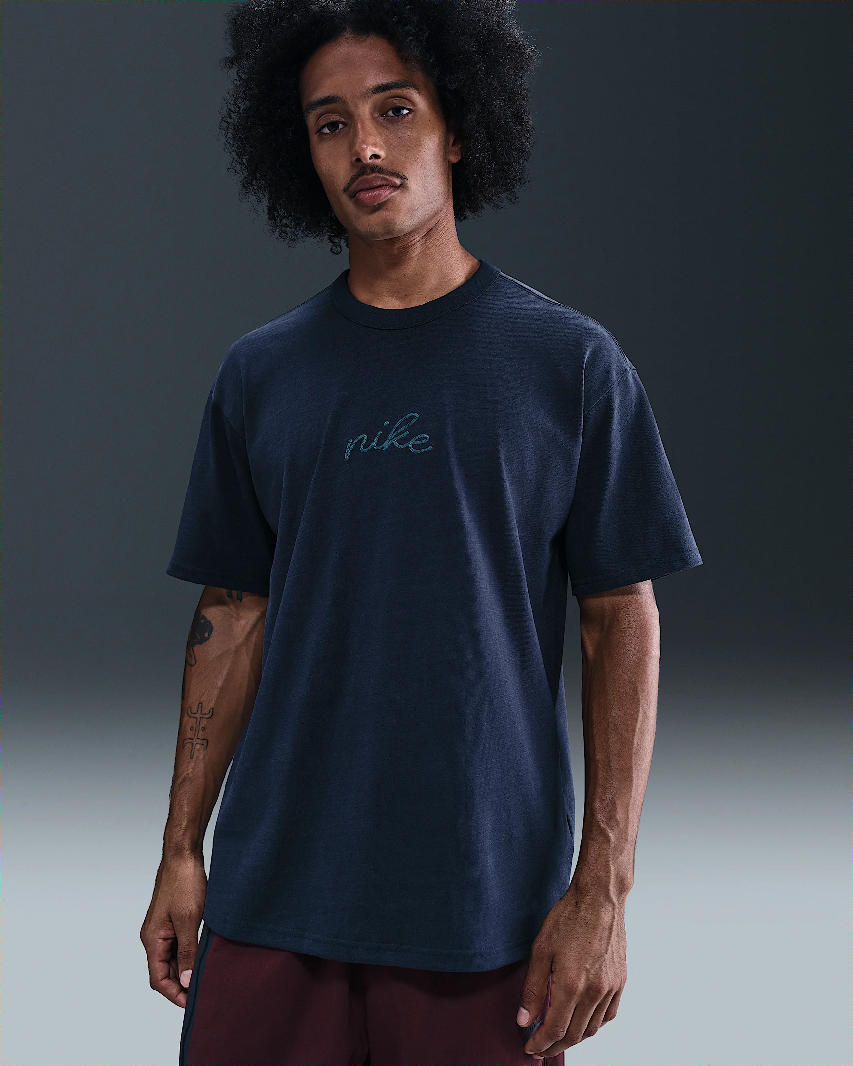 Nike Sportswear Premium Essentials Men's T-shirt - 1