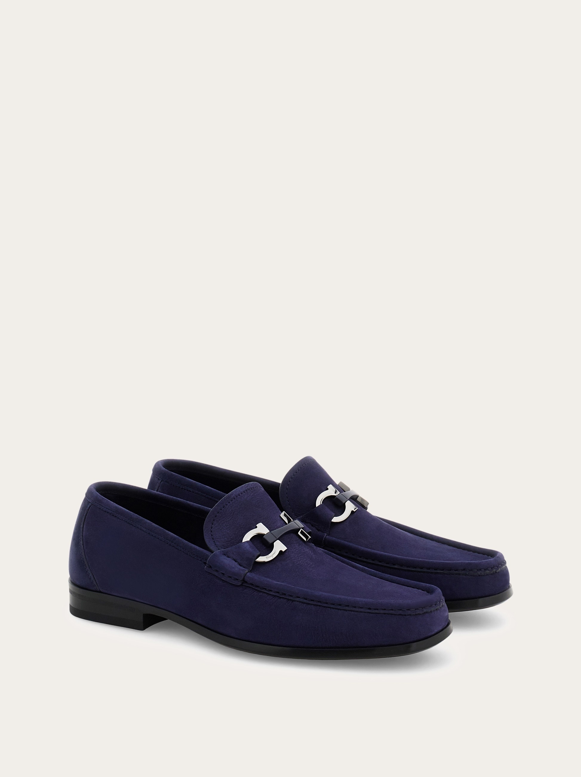 Moccasin with Gancini ornament - 4