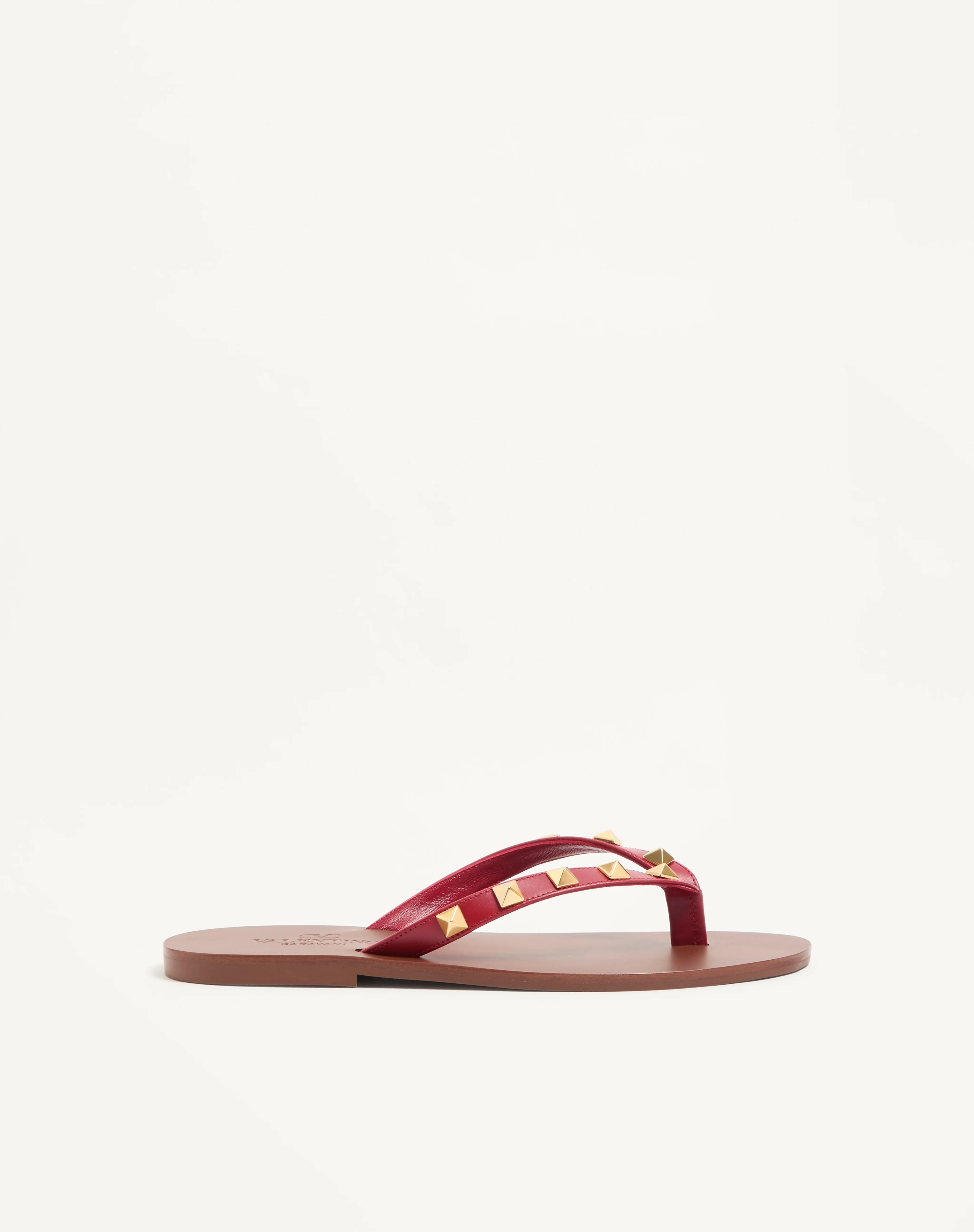 ROCKSTUD CALFSKIN THONG SANDAL 05MM - 1