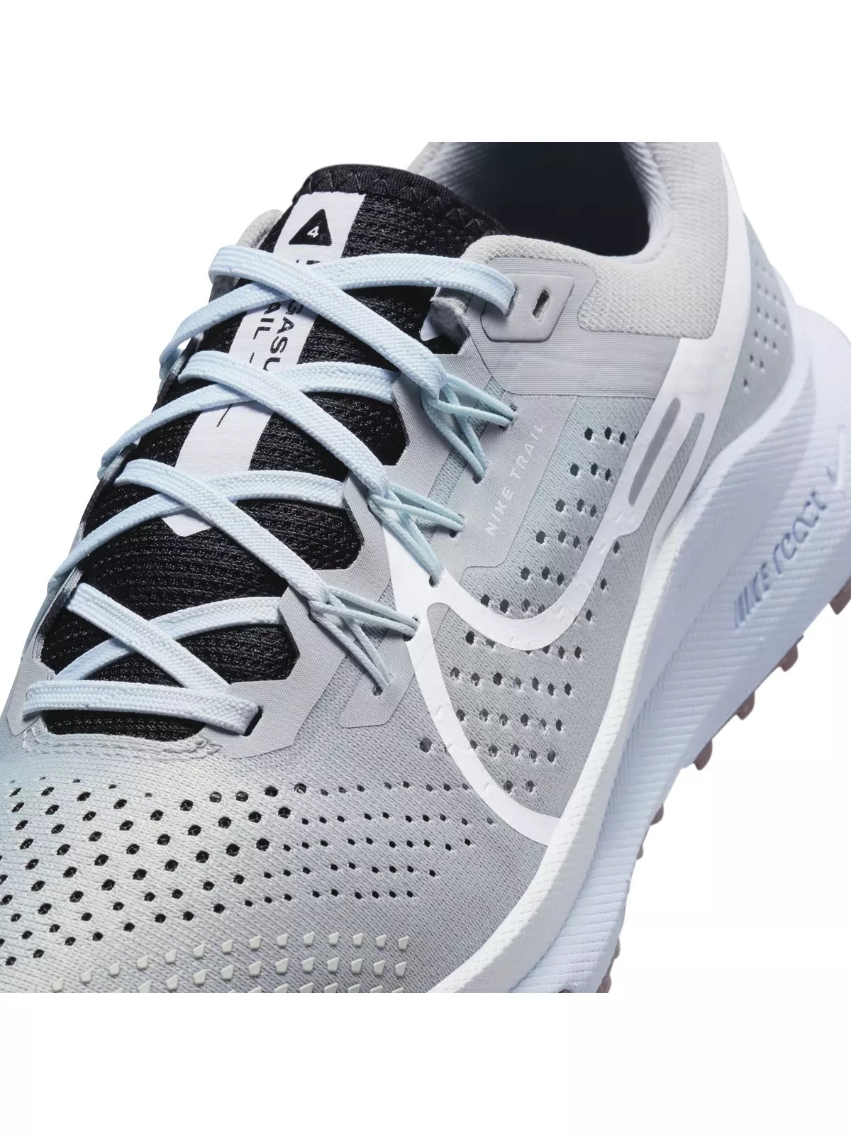 Pegasus Trail 4 "Light Smoke Grey/Black/Glacier Blue/White" Women's Trail Running Shoe - 7