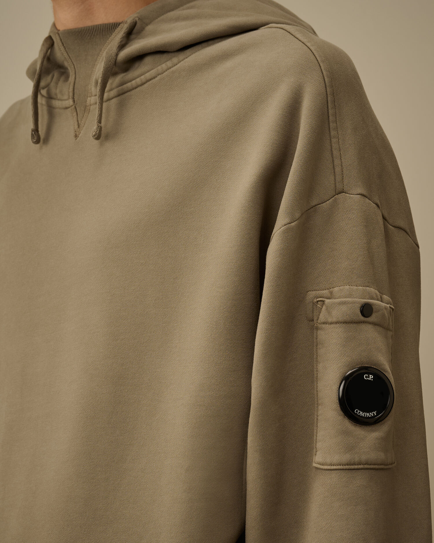 Brushed and Emerized Diagonal Fleece Boxy Hooded Sweatshirt - 5