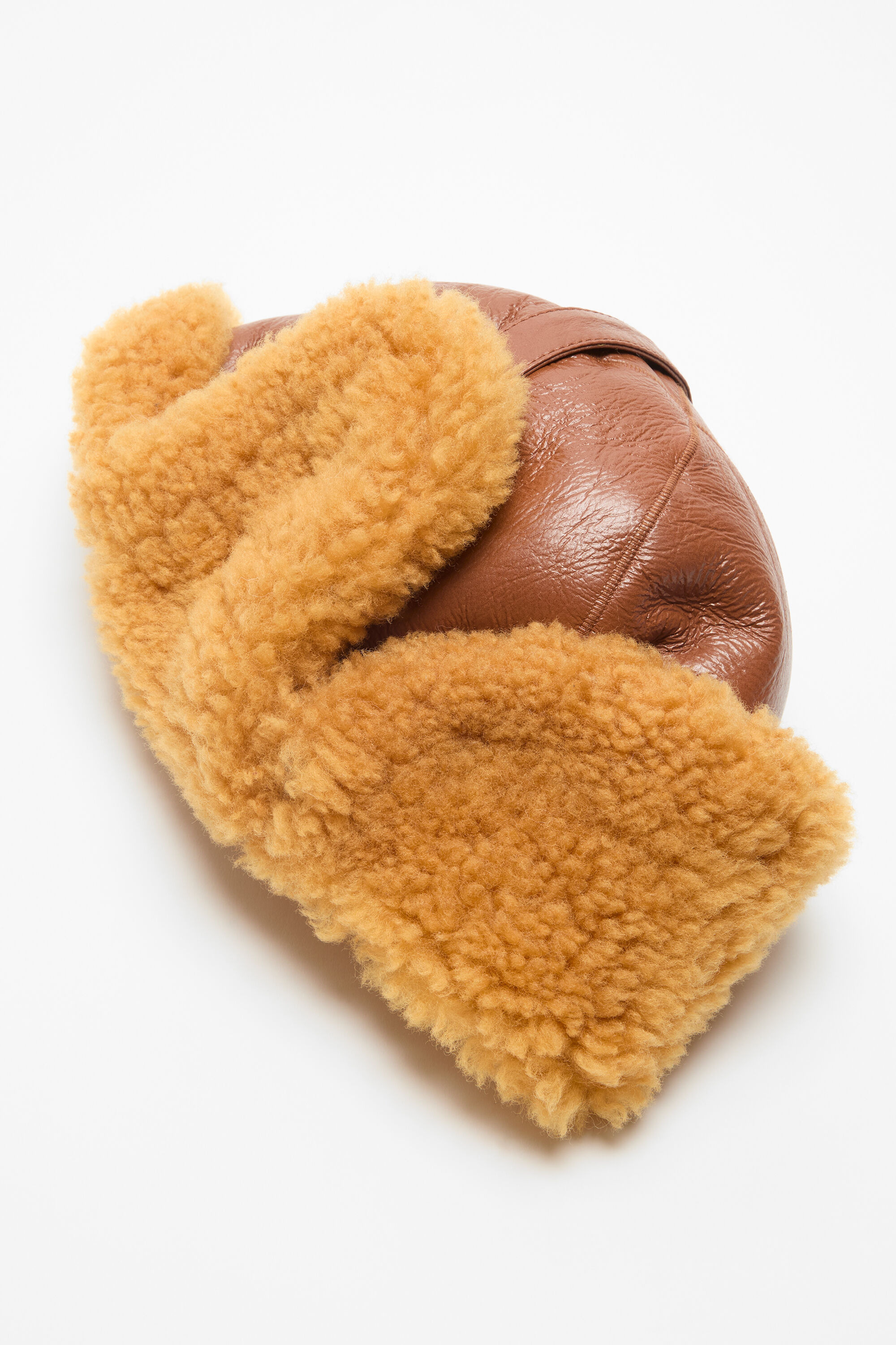 Shearling hat - Rust brown - 4