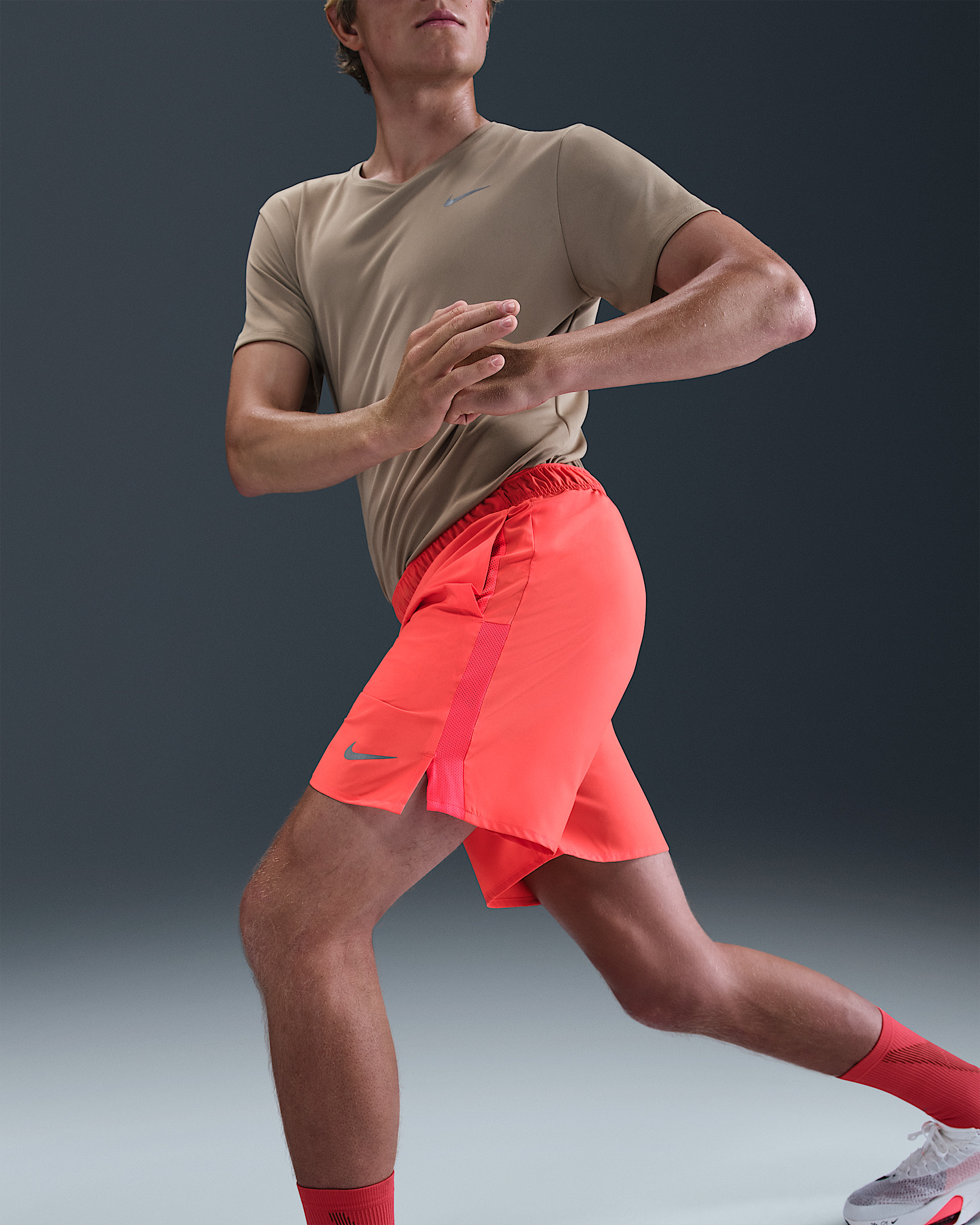 Nike Challenger Men's Dri-FIT 7" Brief-Lined Running Shorts - 5