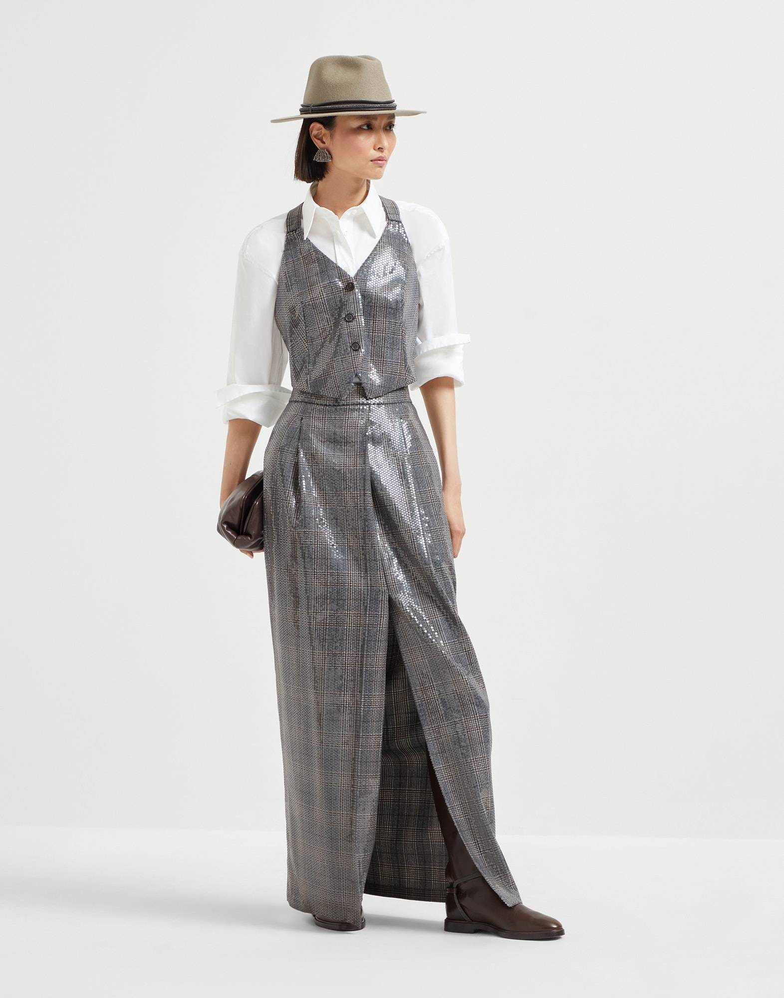Virgin wool Prince of Wales couture sartorial skirt with dazzling embroidery - 4