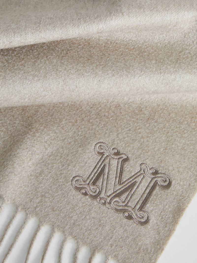 Max Mara WSDALIA Cashmere stole outlook