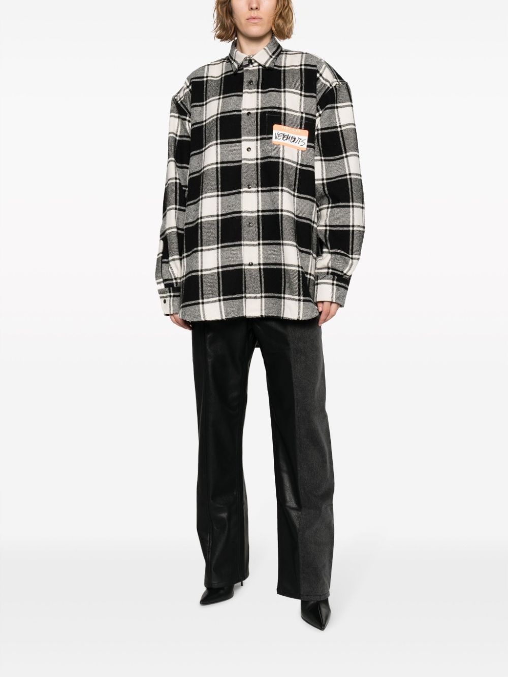 logo-appliqué plaid shirt - 3