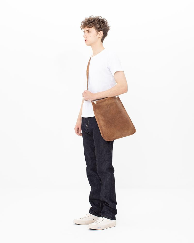 visvim LEATHER RECORD BAG DMGD BROWN outlook