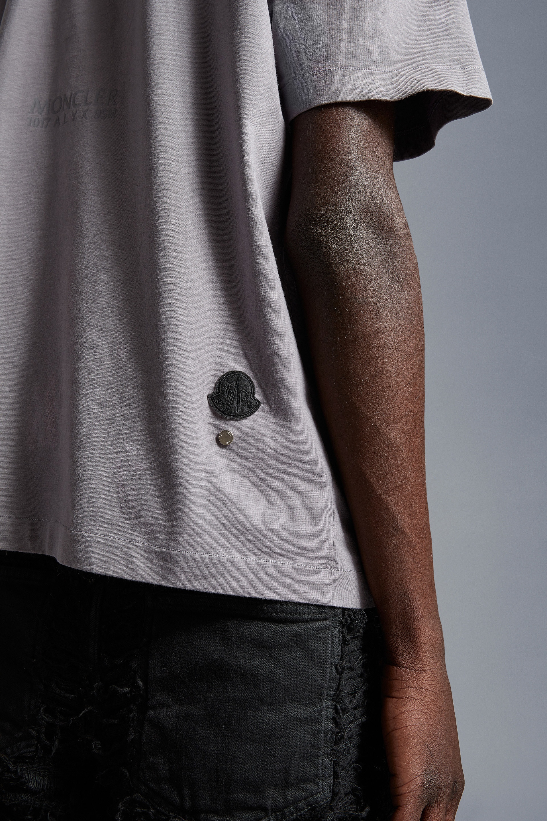 Logo T-Shirt - 5