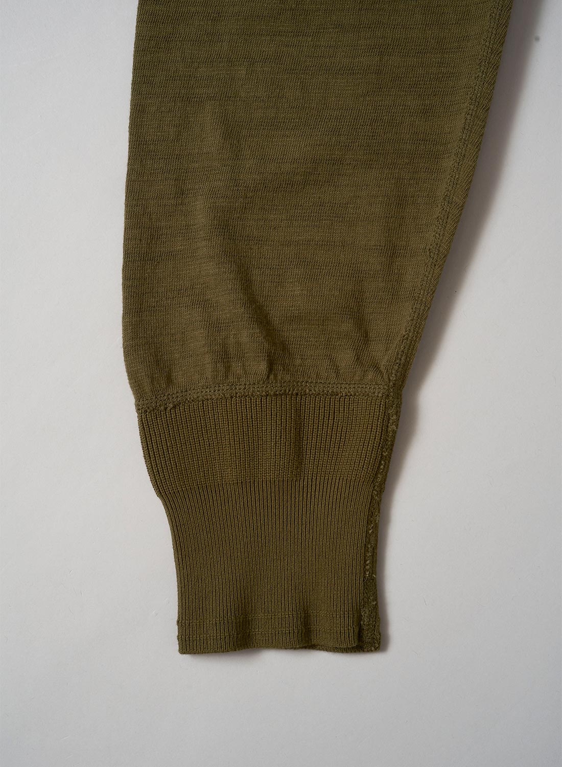50's Henley Neck Shirt in Green - 5
