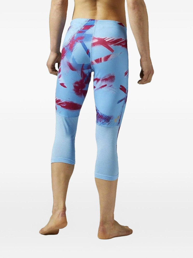 Reebok Essentials printed capri leggings outlook