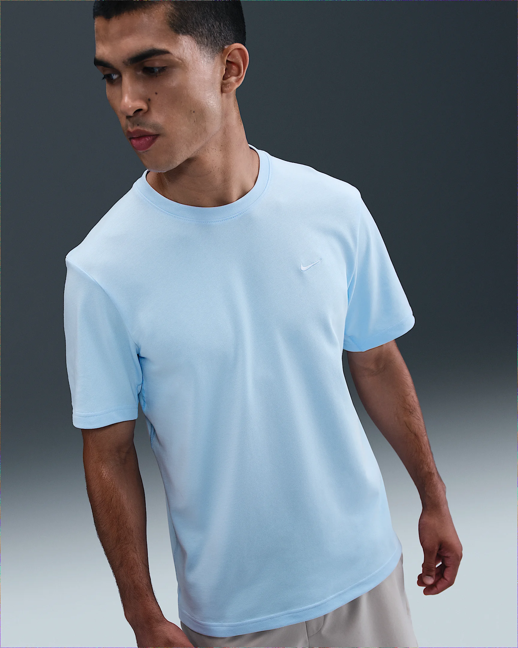 Nike Primary Men's Dri-FIT Short-Sleeve Versatile Top - 1