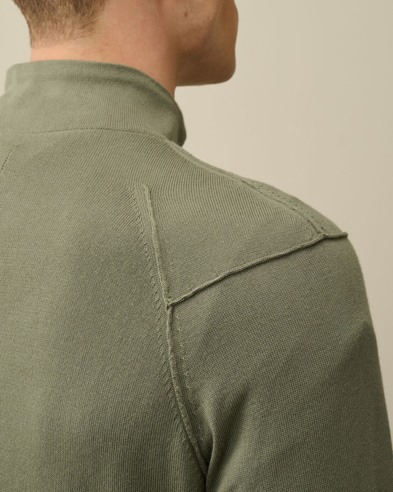 Sea Island Zipped Knit 5