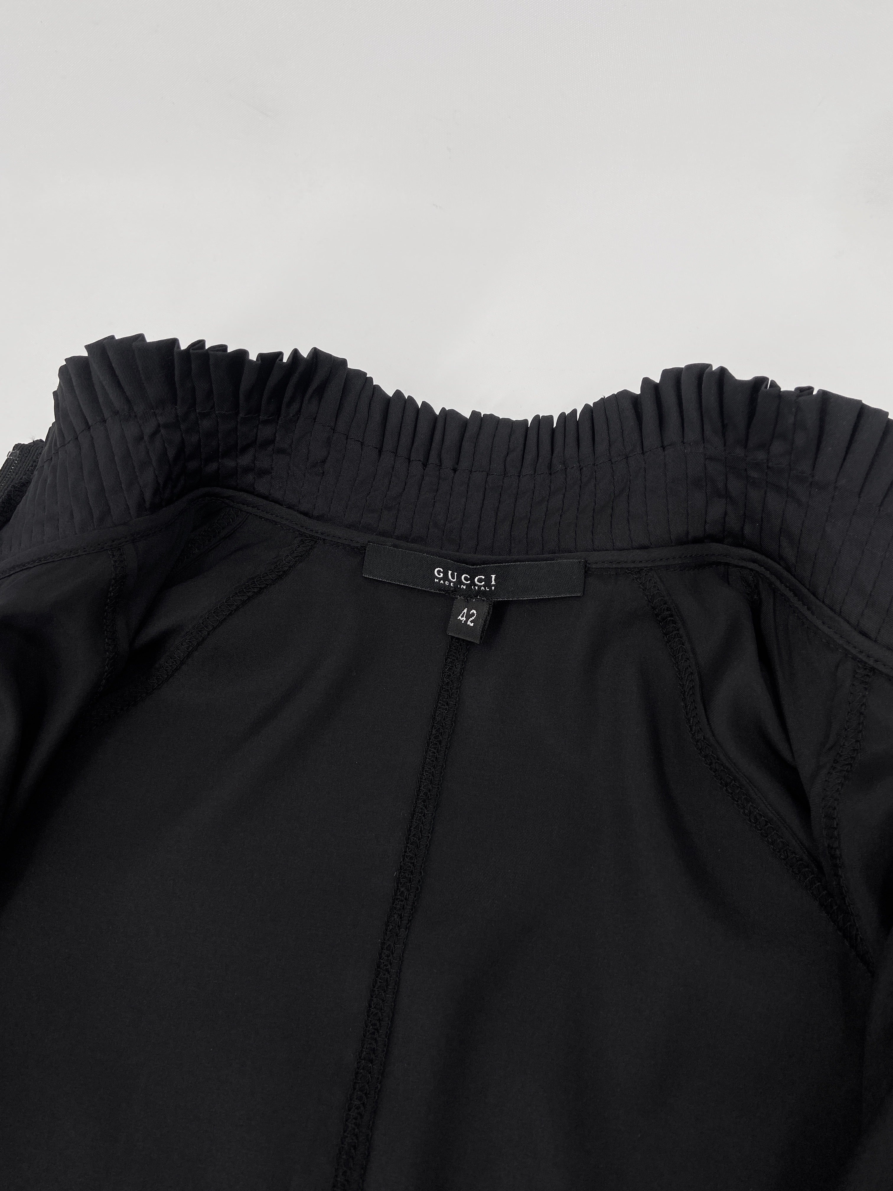Gucci Fall 2004 Tom Ford Minimal Black Pleated Collar Silk Top Jacket 42 - 6