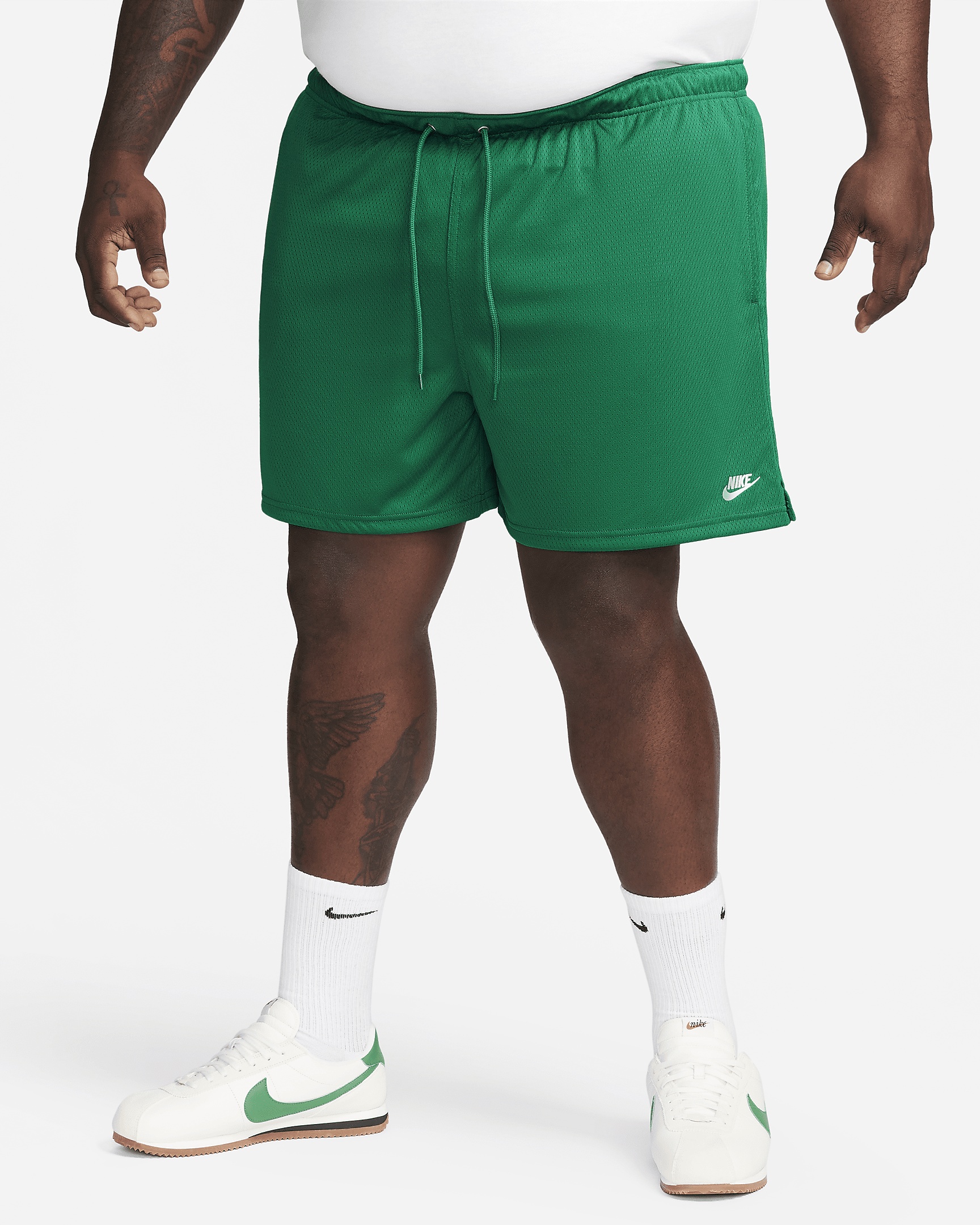 Nike Club Men's Mesh Flow Shorts - 8