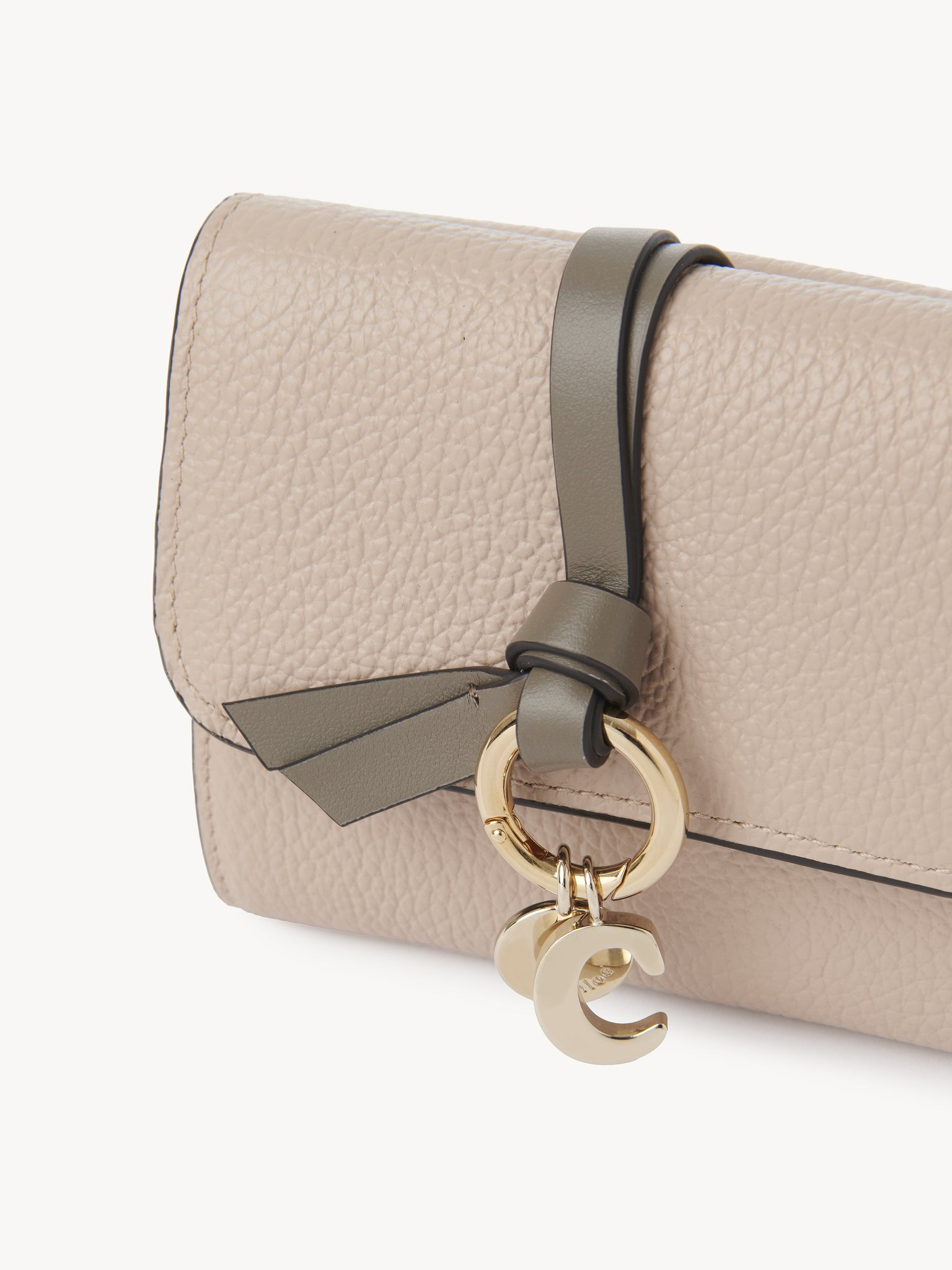 SMALL ALPHABET TRI-FOLD IN GRAINED LEATHER - 5
