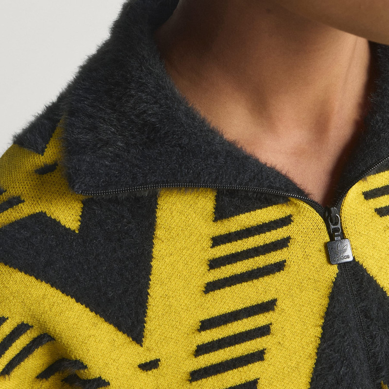 KNITTED HALF-ZIP SWEATER 6