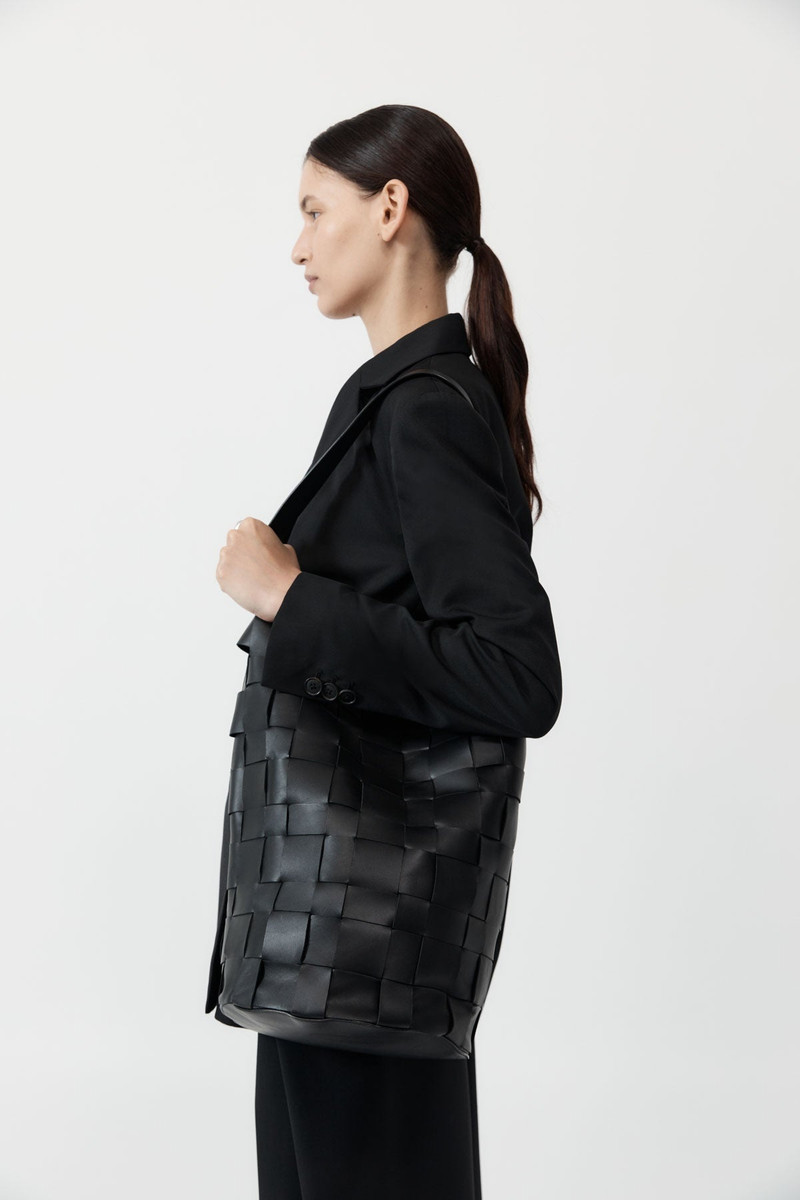 Woven Bucket Bag - Black 3