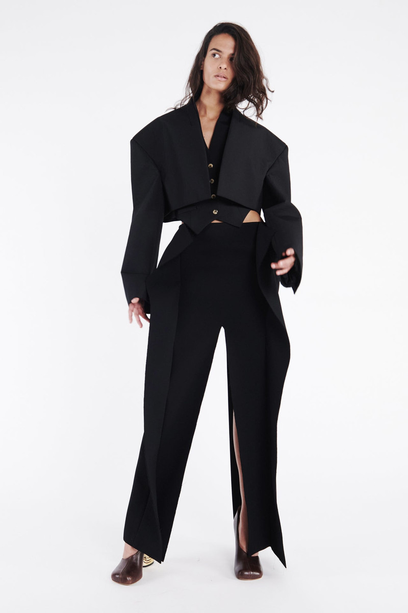 CROPPED TUXEDO JACKET BLACK 3