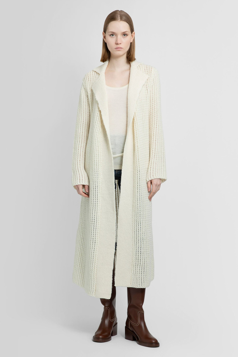 Chloé CHLOÉ WOMAN WHITE COATS outlook