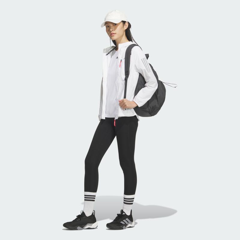 MUST HAVES BACKPACK 4