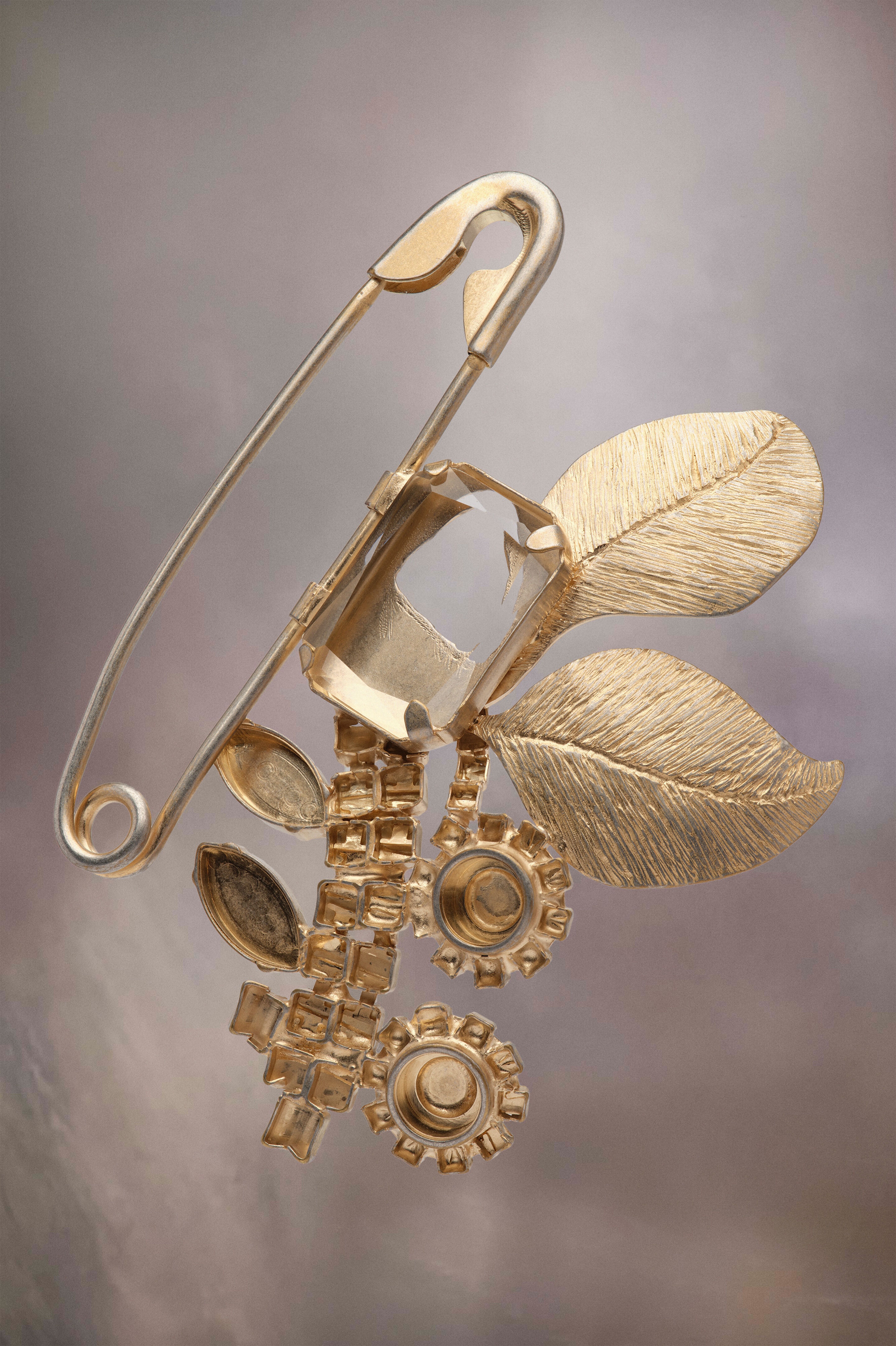 Safety pin brooch - 2