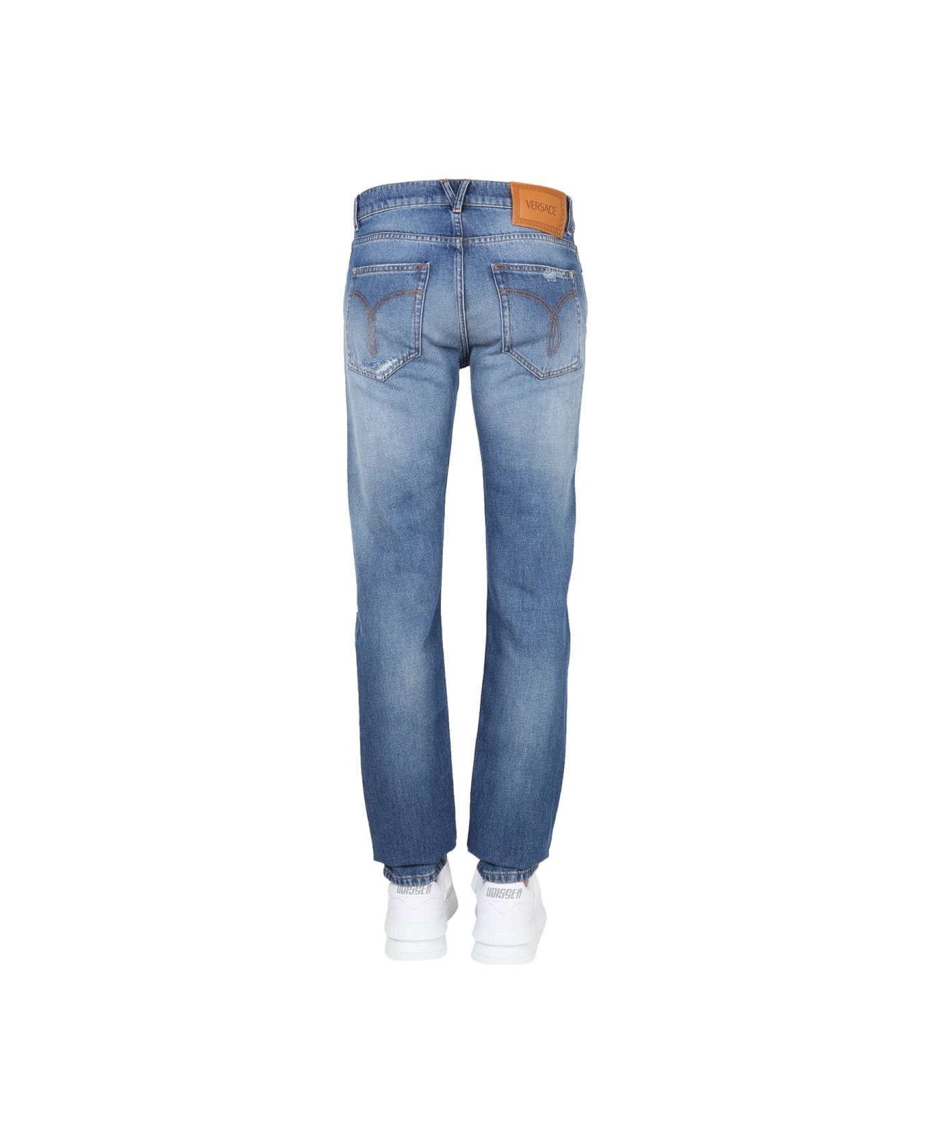 Jeans Con Patch Logo - 4