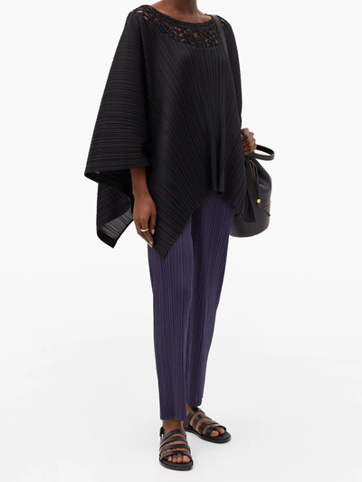 Pleats Please Issey Miyake Batten-lace technical-pleated shawl outlook