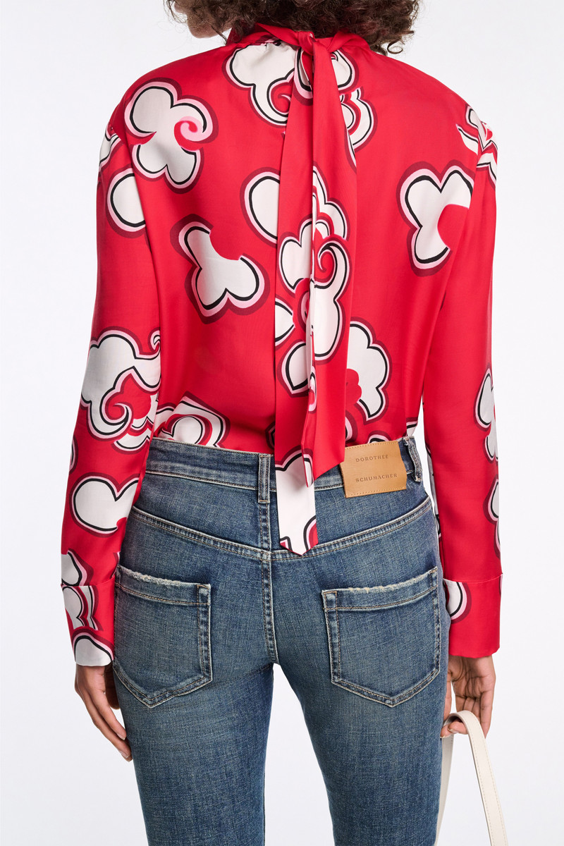 SOFT FLORALS blouse 3