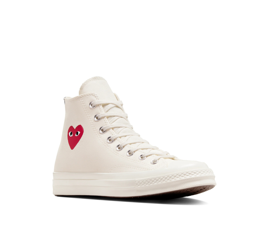 Small Red Heart Chuck Taylor High Top - 4