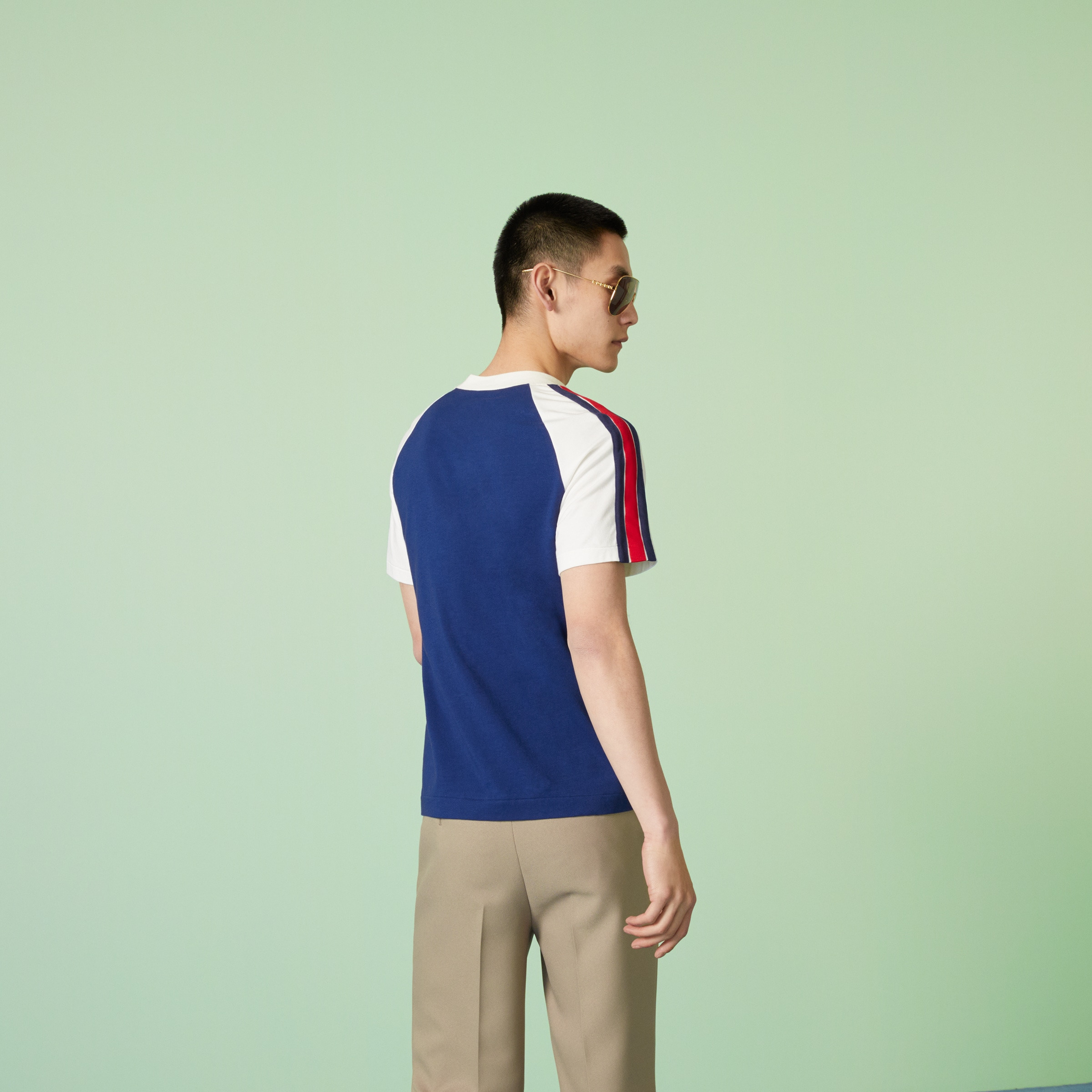 Cotton jersey T-shirt with patch - 8