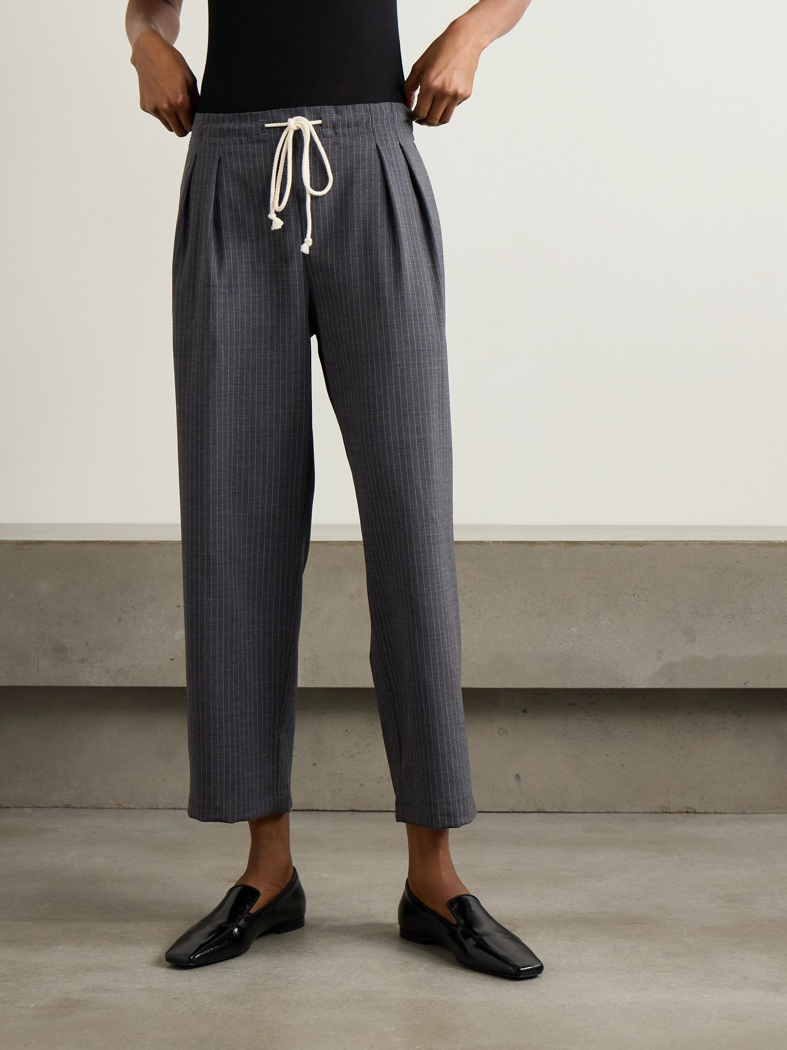 Cosy pinstriped pleated wool-blend flannel wide-leg pants Charcoal - 3