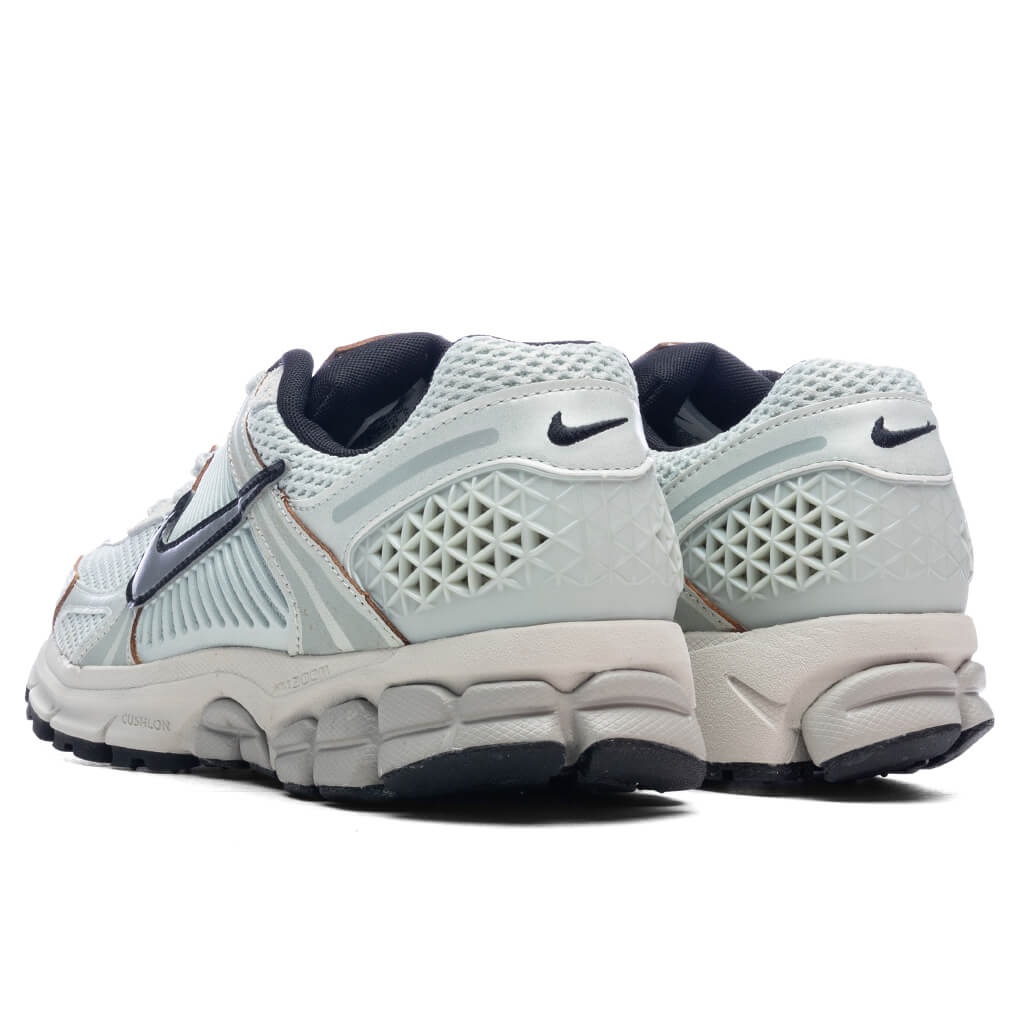 ZOOM VOMERO 5 WOMEN'S - LIGHT SILVER/CHROME/LIGHT BONE BLACK - 3